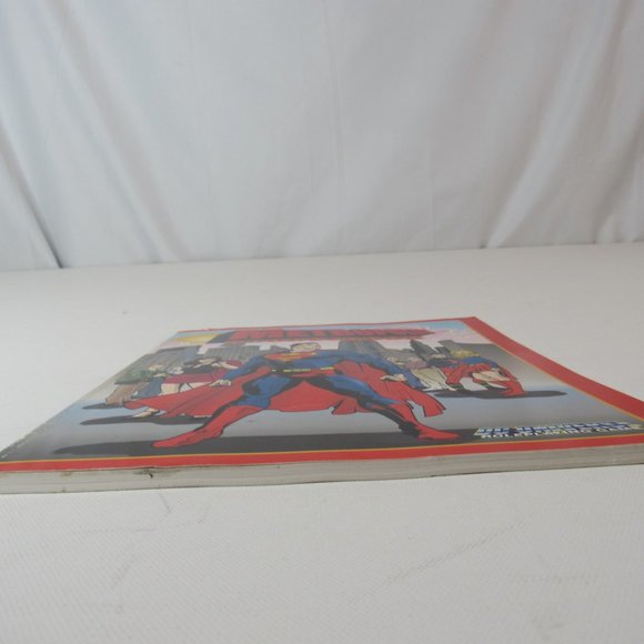 Metropolis Sourcebook - DC Universe Roleplaying Game - Picture 7 of 8